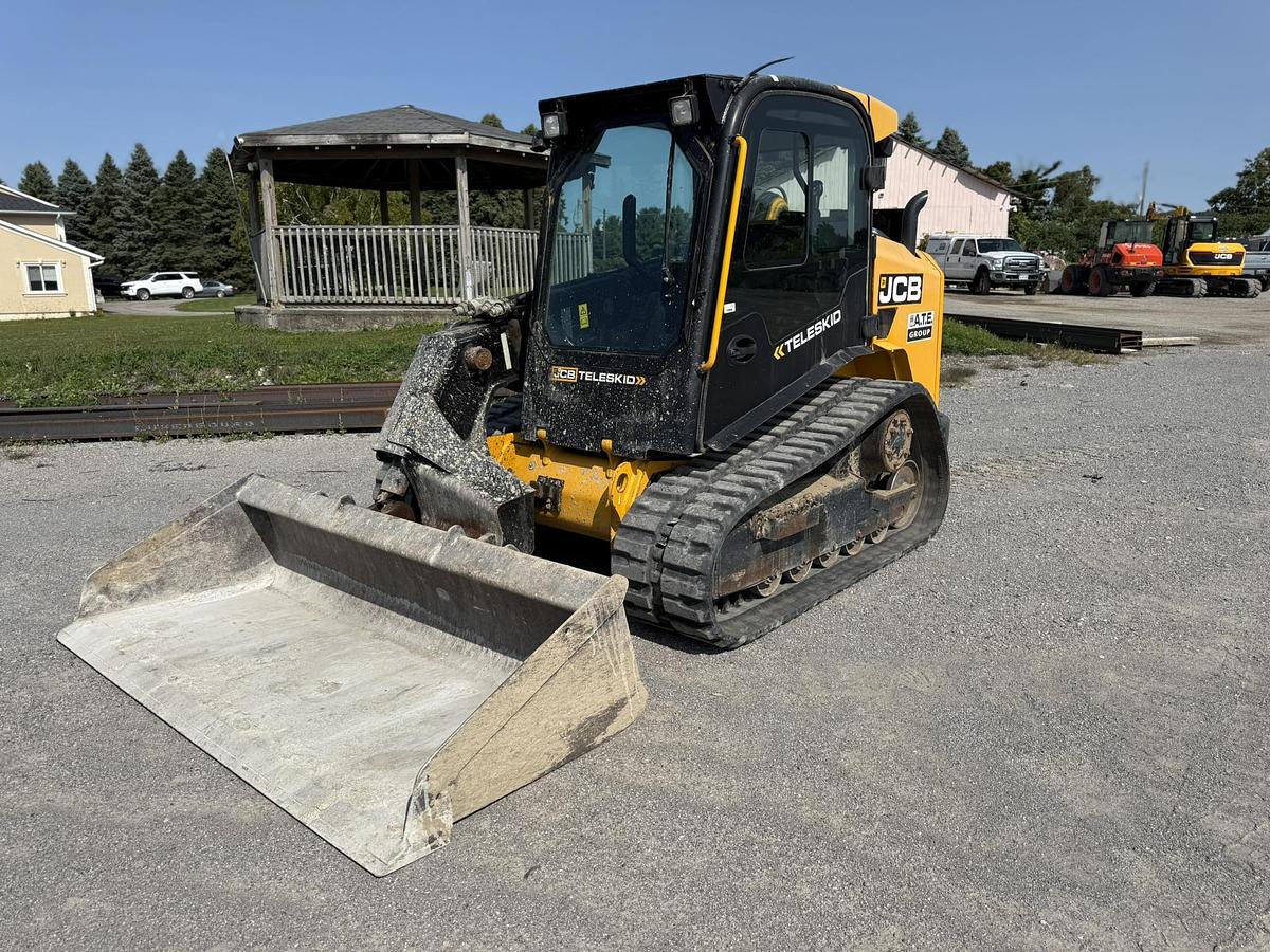 Used 2020 JCB 3TS 8T Teleskid, 13'3" Reach, New Tracks, Cab