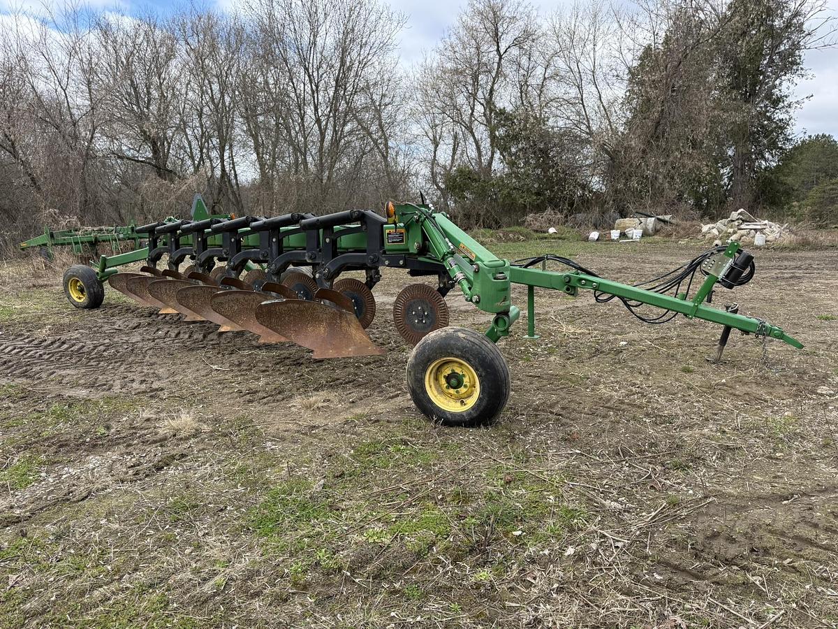 Used John Deere 3710 6 Furrow On Land Plow Spring Reset