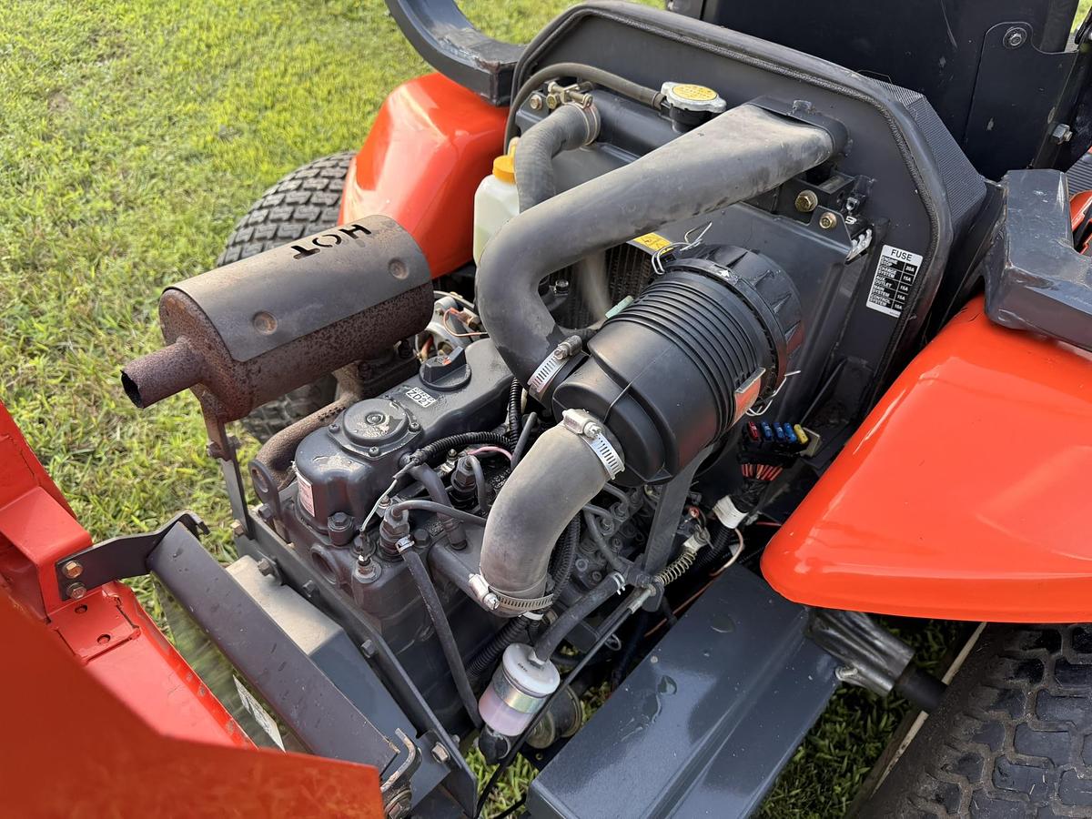 Used 2005 Kubota ZD21 Commercial Zero Turn Diesel