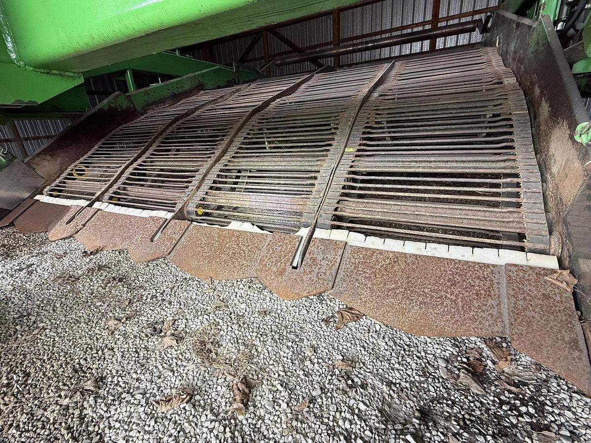 Used 2006 Lenco 4 Row Hydraulic Windrower