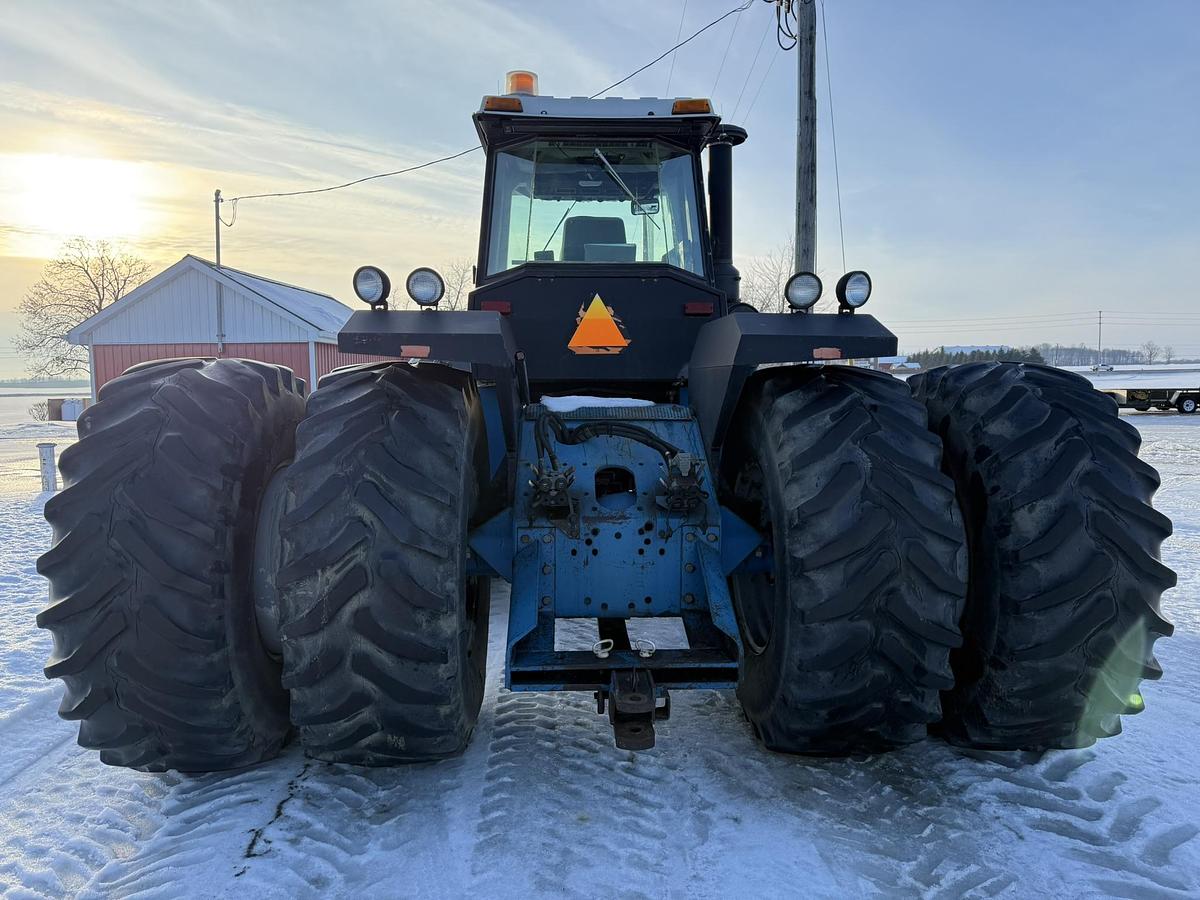 Used 1989 Ford Versatile 946 Articulating 4wd, Cummins, 4 Remotes