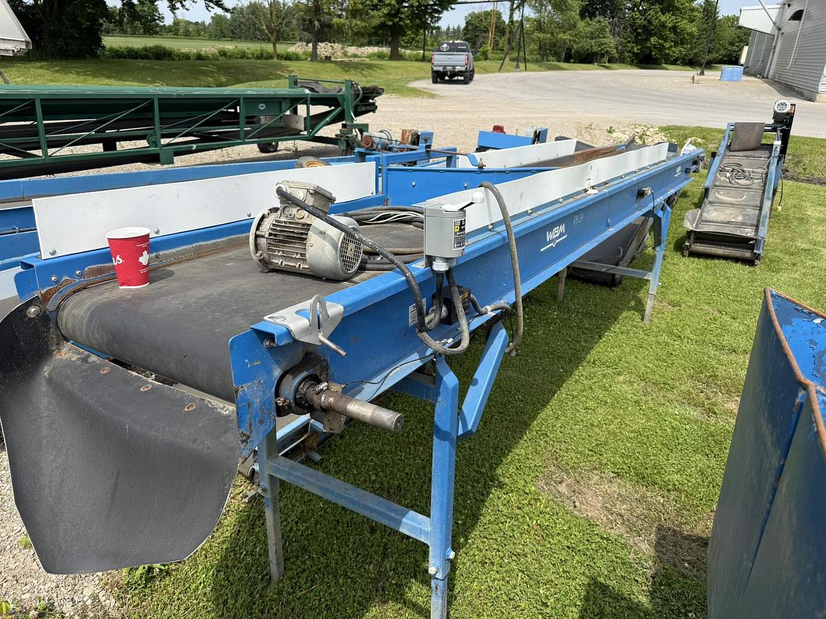 Used WBM 17' Conveyor, 24" Wide Belt, Diverter Shoot