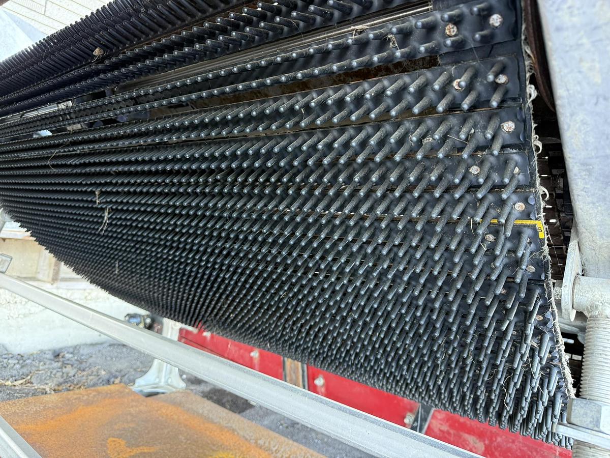 Used Univerco 60" Hedge Hog