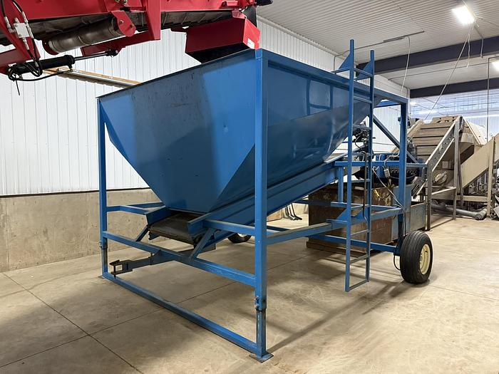 Used 2020 Alliston Machinery 150 CWt Hopper With Dirt Eliminator