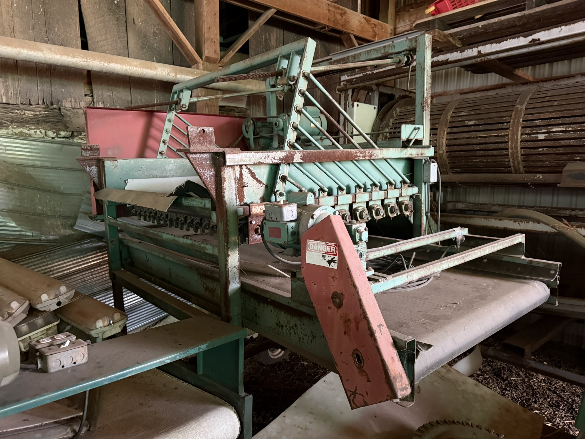 Used RCO 48" Sizing Table, Towable