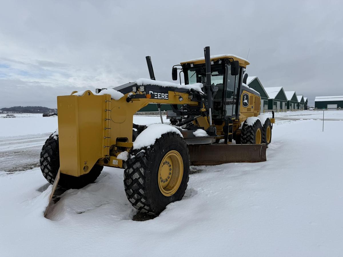 Used 2020 Deere 772GP Motor Grader