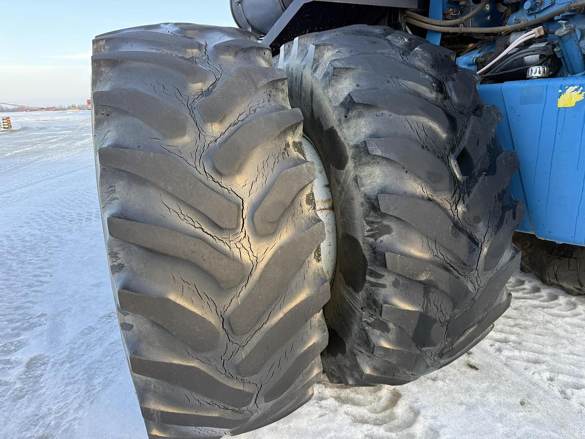 Used 1989 Ford Versatile 946 Articulating 4wd, Cummins, 4 Remotes