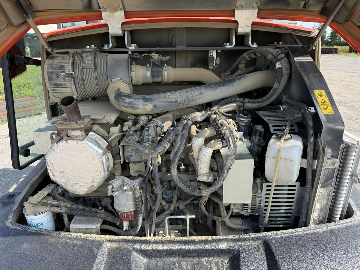 Used 2022 Kubota R640 Wheel Loader, Cab, Hyd. Bucket, 500 Hours