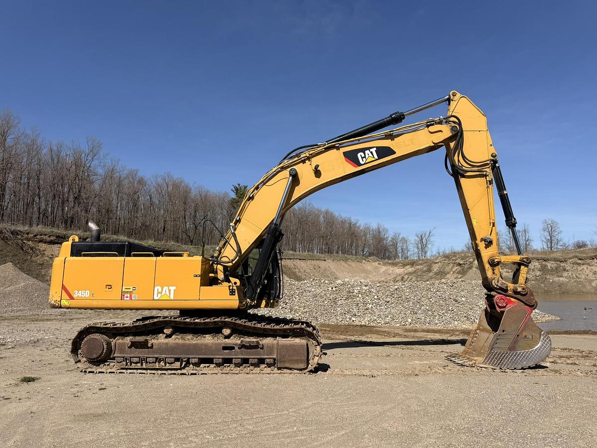 Used 2011 Caterpillar 345DL