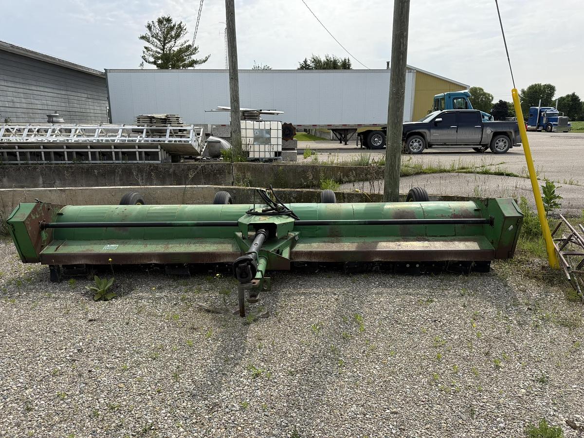Used John Deere 115 Flail Mower 15'