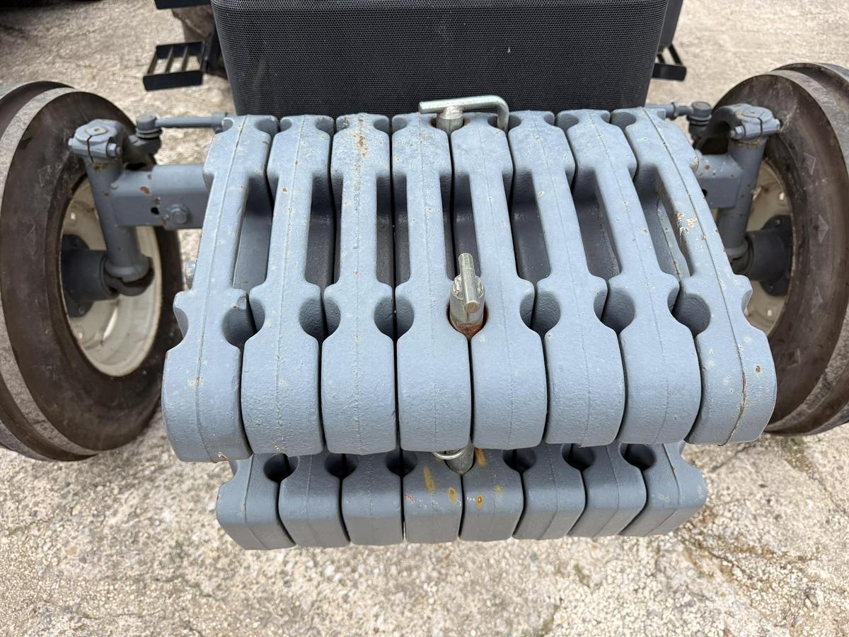 Used 1999 New Holland TL70, 65 hp 2WD Open Station Tractor