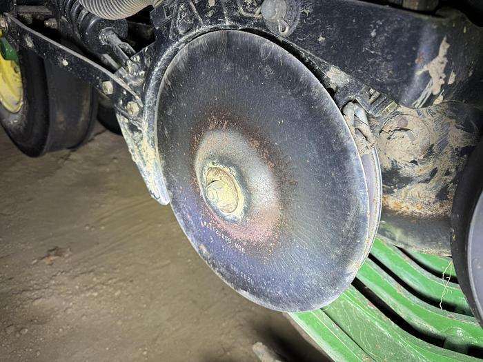 Used 2013 John Deere 455 35', Markers, Scale