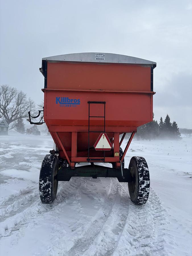 Used Killbros 385 Gravity Wagon With 12'x8" Auger