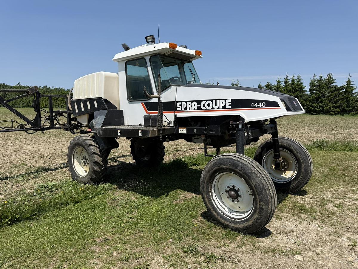 Used 2004 Spra-Coupe 4440