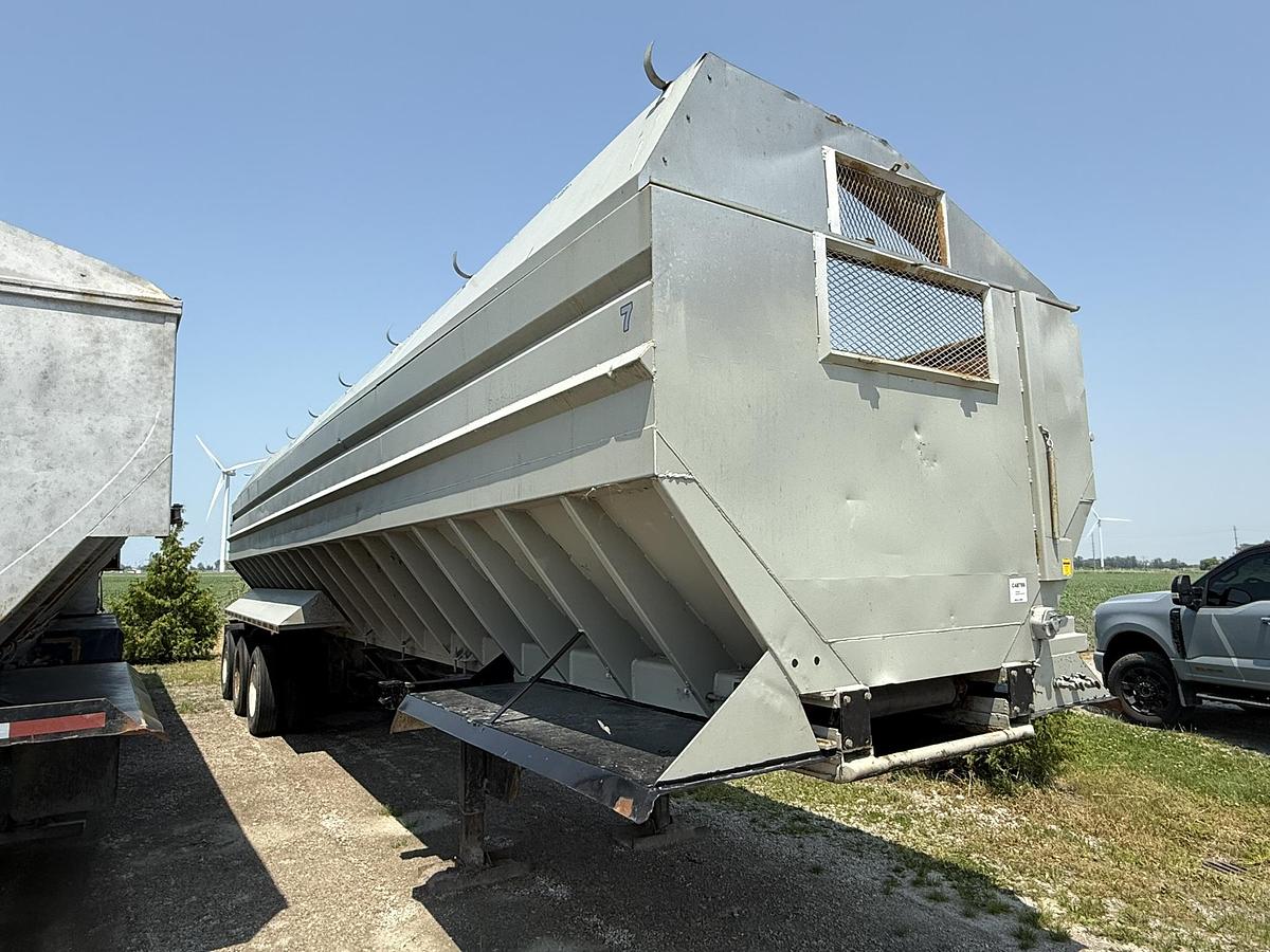 Used Alliston Machinery 40' Live Bottom Produce Trailer