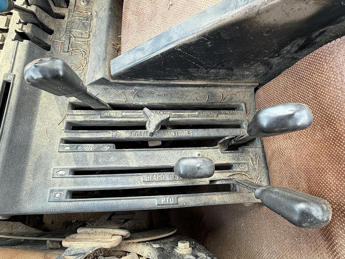 Used 1981 International Harvester 6388 2+2, Full Duals, 540/1000PTO, 3PTH, 1 Owner