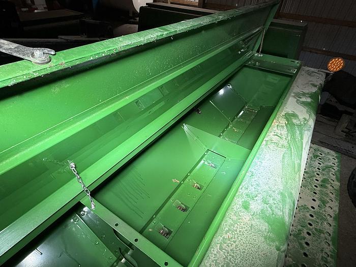 Used 2013 John Deere 455 35', Markers, Scale