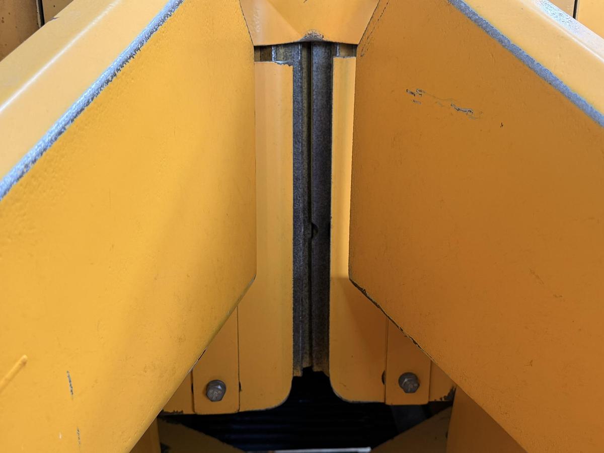 Used Oxbo Pixall ORC91 Single Row Sweet Corn Picker