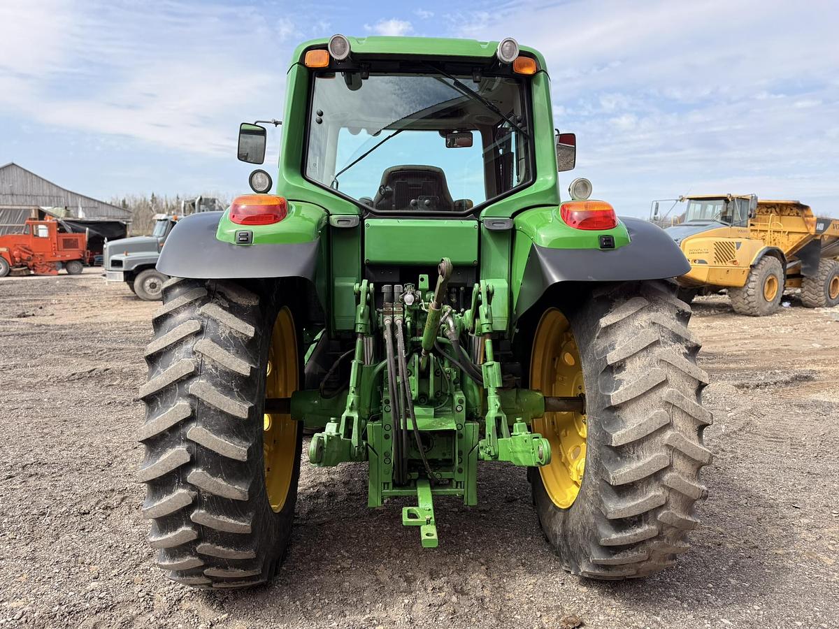 Used 2008 John Deere 7130