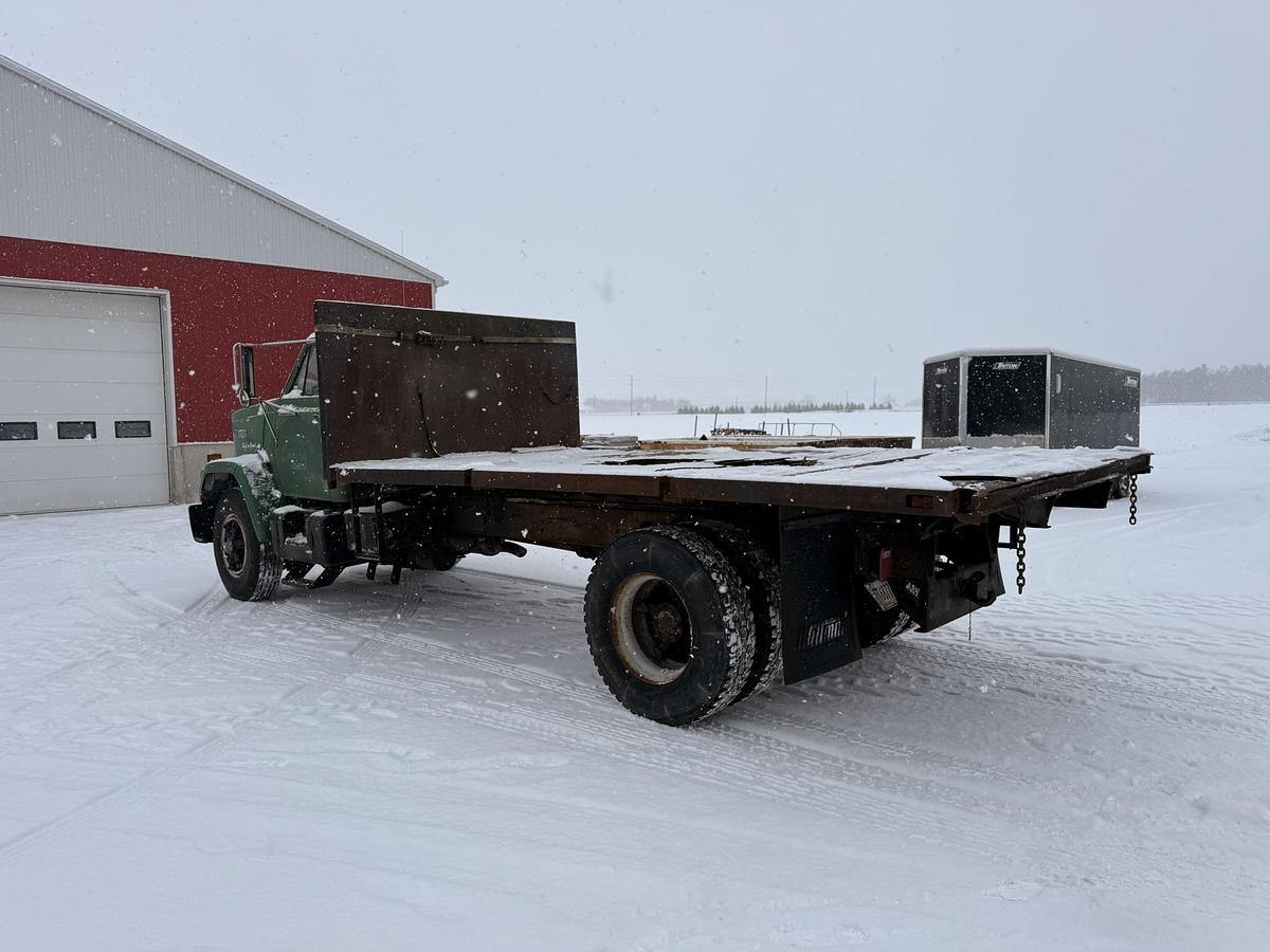 Used GMC Brigadier, 3028 Cat, Willmar Loadrunner 10