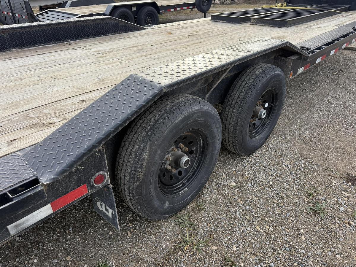 Used Load Trail 30' Goose Neck Tandem 7,000lbs