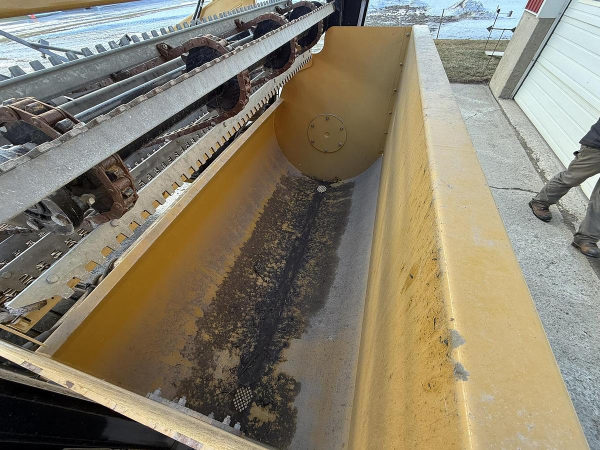 Used 2008 Cherrington 4700 XL Beach Cleaner