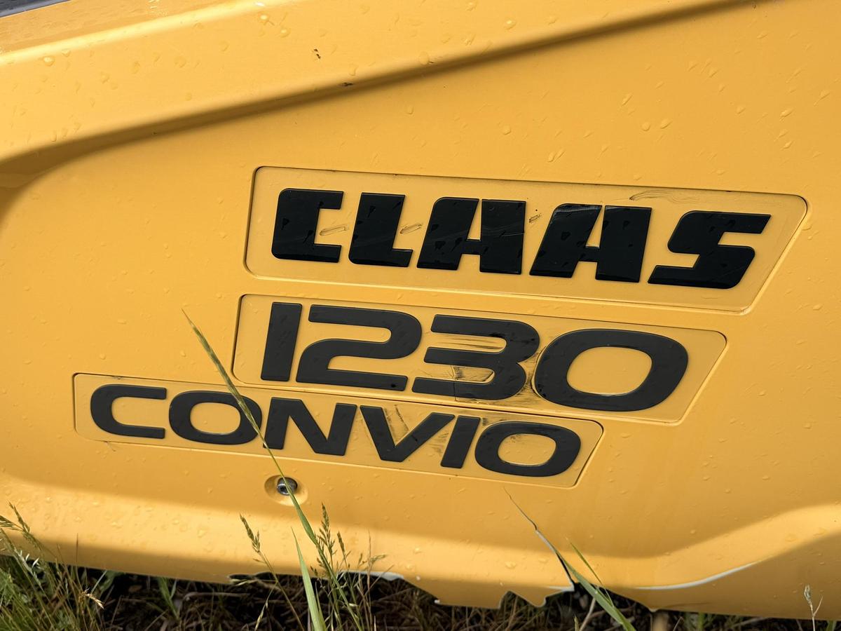 Used 2019 Claas 1230 Convio 40' Flex Darper