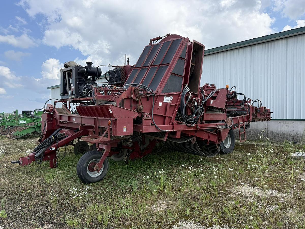 Used Spudnik 6310 3 Row Potato Harvester 65" Lenco Air Head