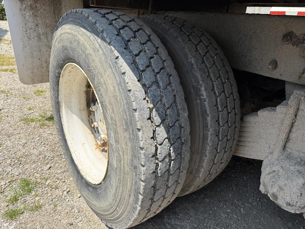Used 1997 Mack Potato Bulk Box On Mack Truck