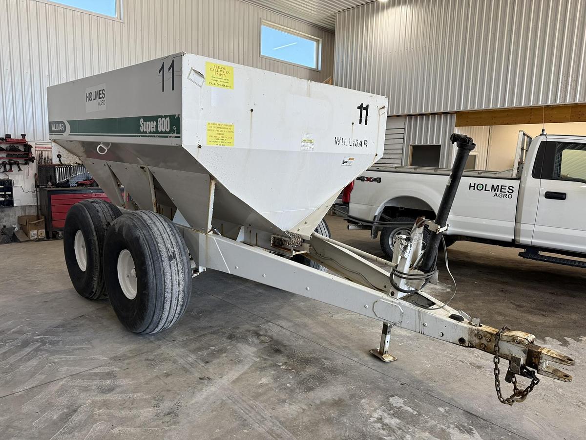 Used Willmar Super 800