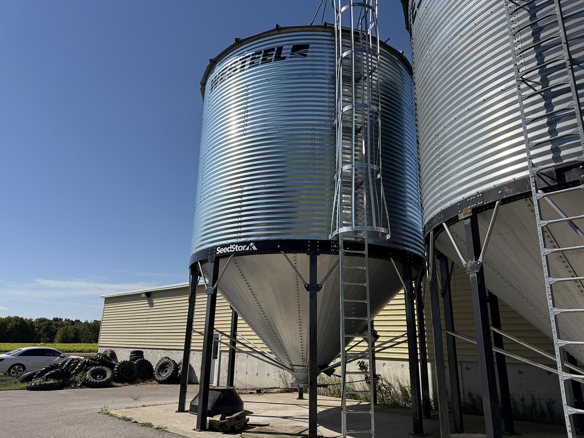 Used Westeel 100 Ton Grain Bin Hopper Bottom