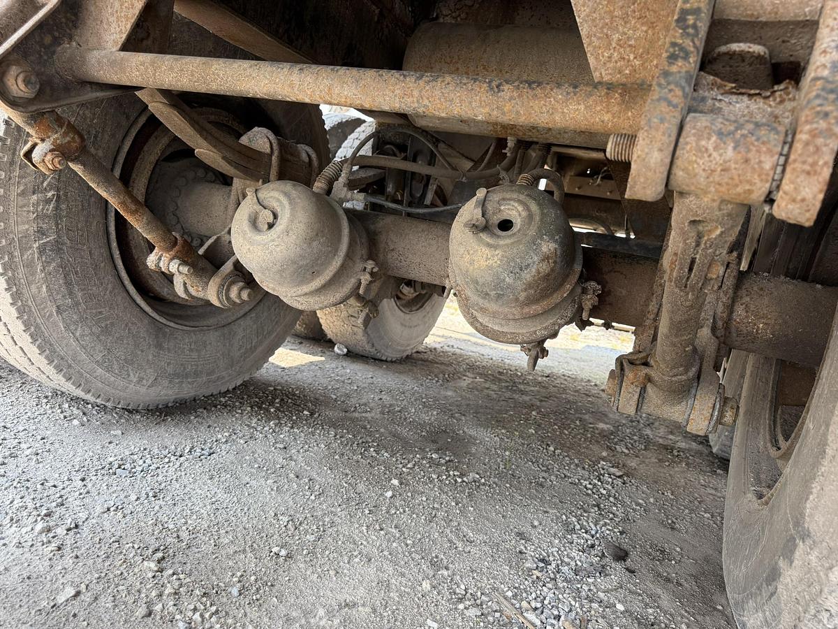 Used Alliston Machinery 24' Bulk Box With Tandem Axle Undercarriage