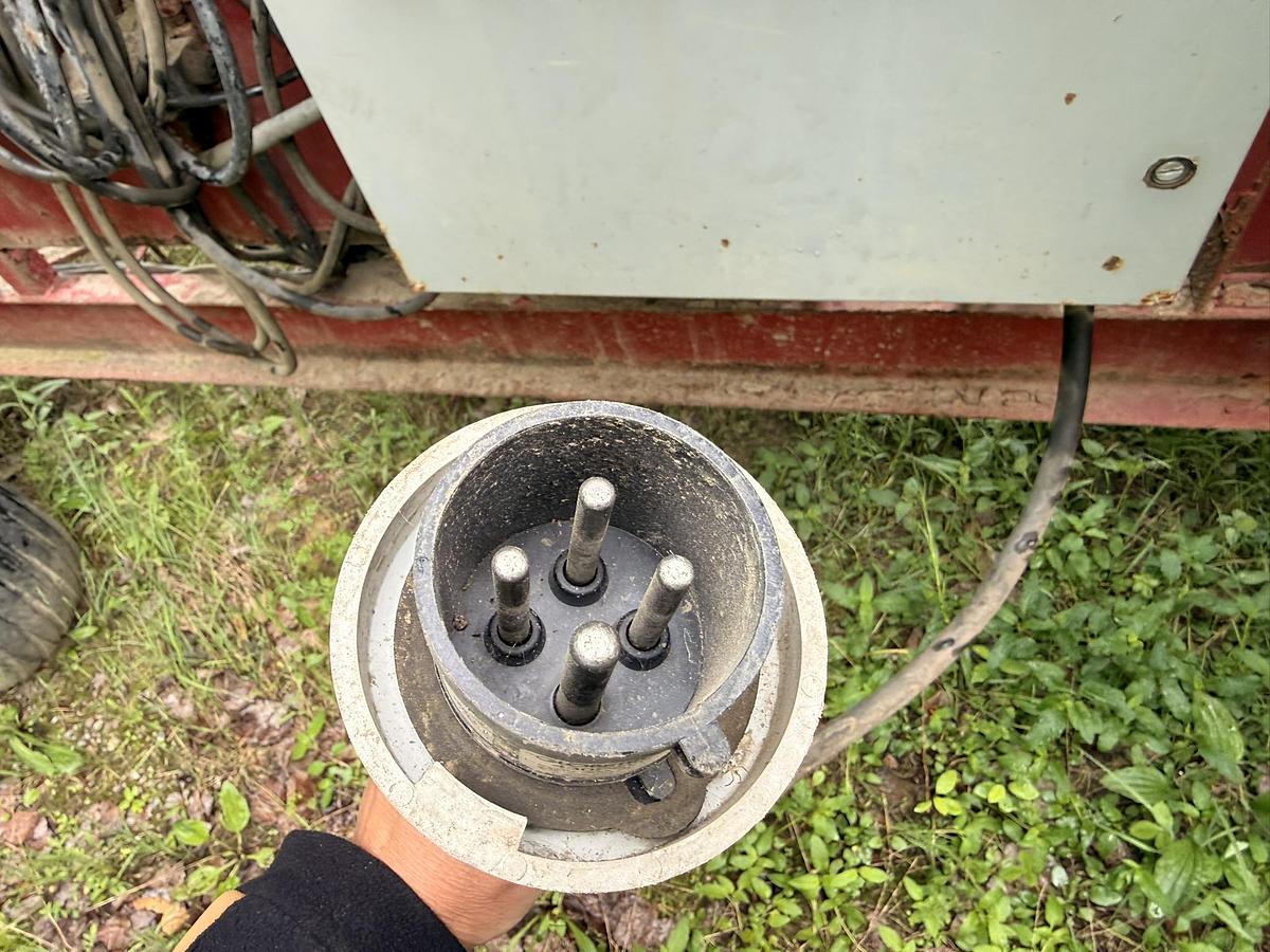 Used Spudnik 600 CWT Even Flow