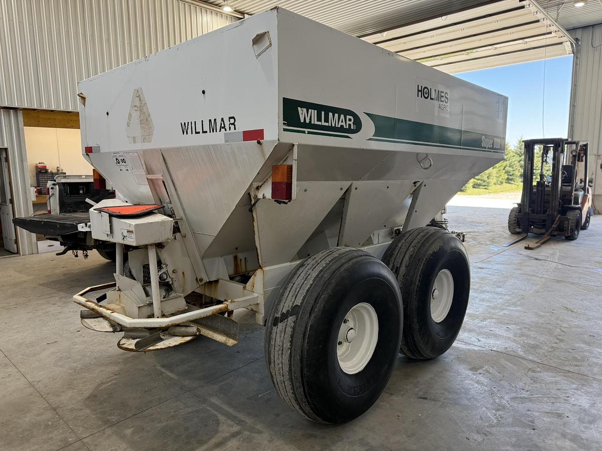 Used Willmar Super 800
