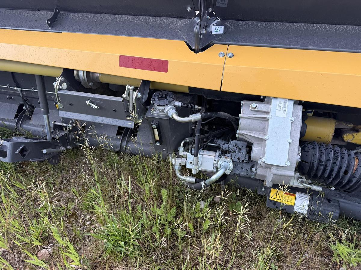 Used 2019 Claas 1230 Convio 40' Flex Darper