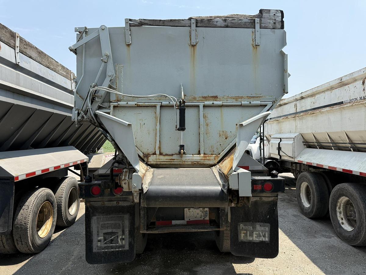 Used Alliston Machinery 24' Bulk Box With Tandem Axle Undercarriage