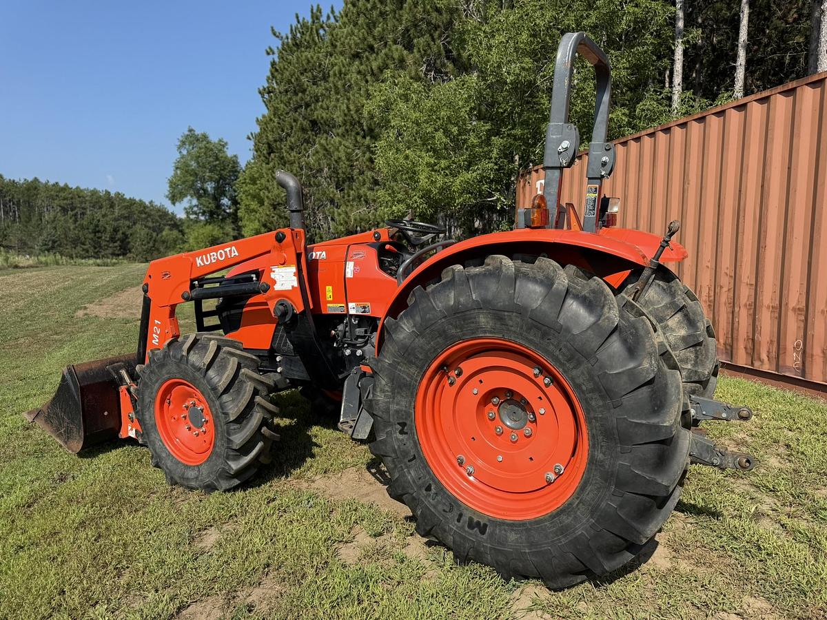 Used 2018 Kubota M7060 Rops, 4WD, Loader Tractor