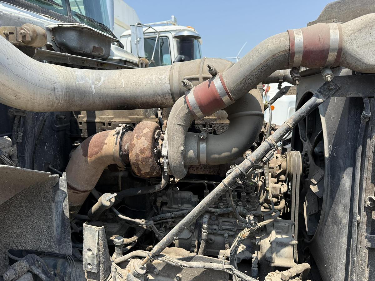 Used 1997 Mack Potato Bulk Box On Mack Truck