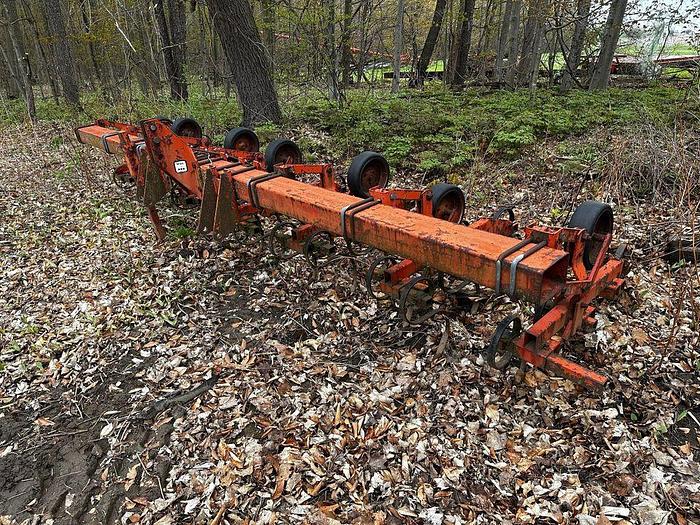 Used Vicon RT 2100 Row Crop Cultivator 6 Row