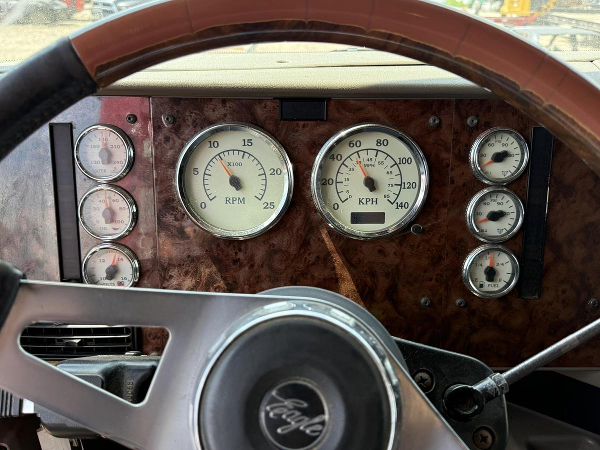 Used 2005 International 9200i