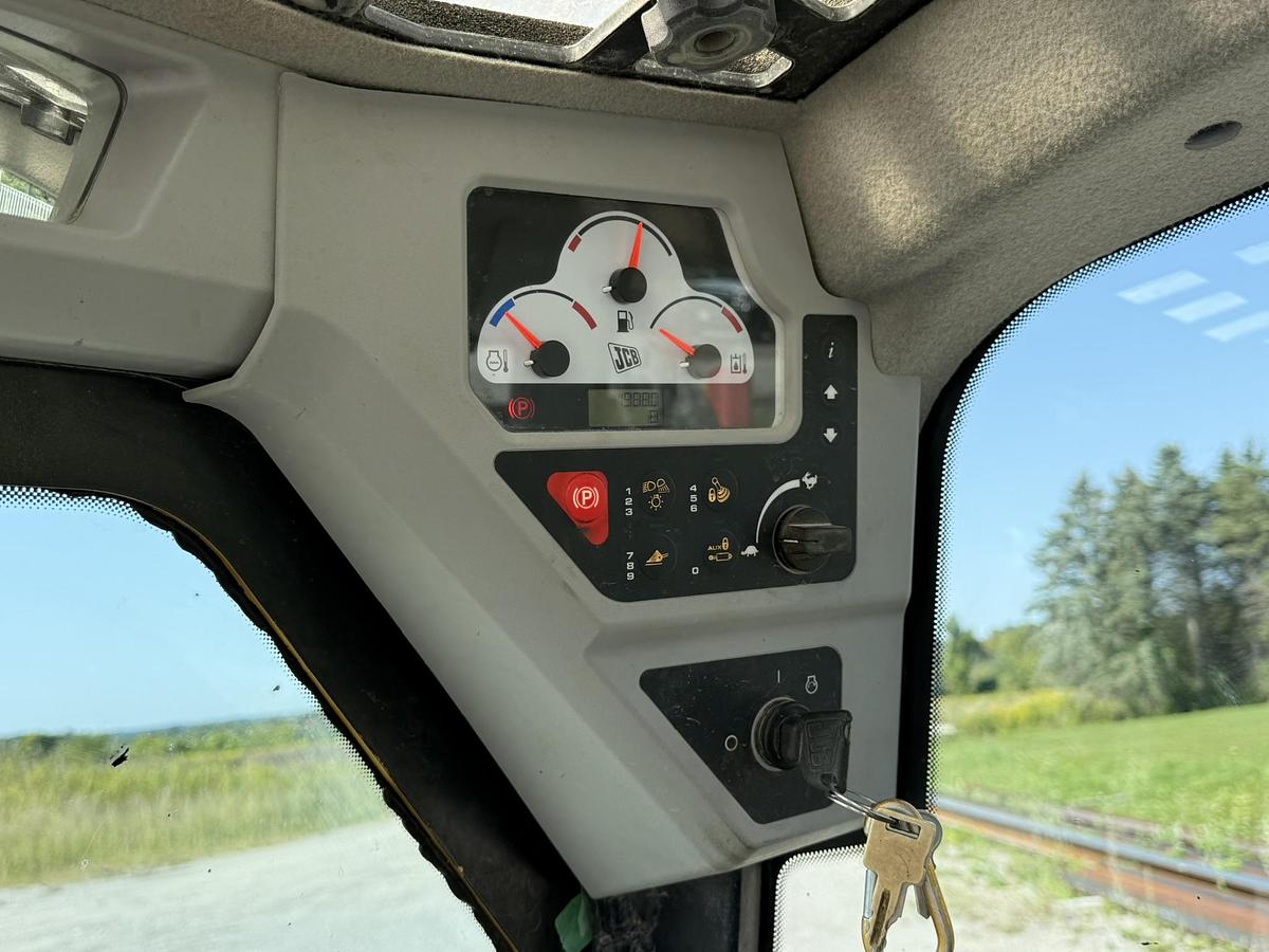 Used 2020 JCB 3TS 8T Teleskid, 13'3" Reach, New Tracks, Cab