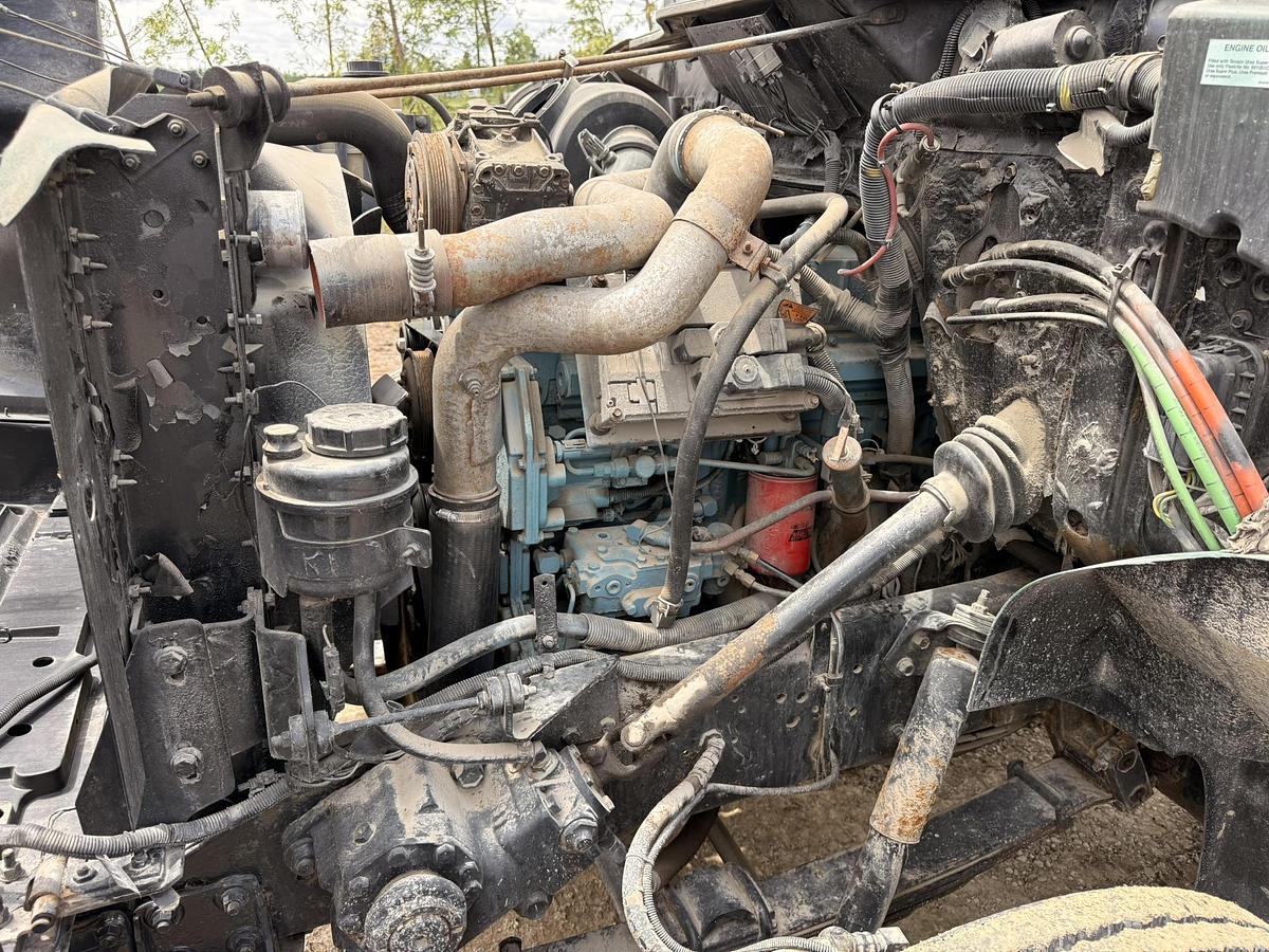 Used 1998 International Navistar 4700 Single Axle Cab and Chassis
