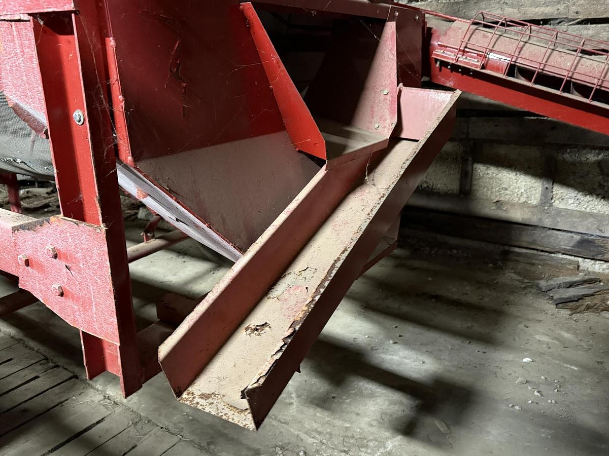 Used Farm King Buhler 480 Dual Stage Grain Cleaner