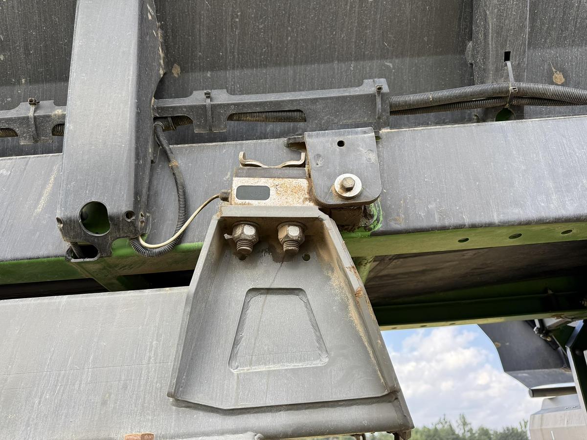 Used Agco 1100C, Amazone Zg-TS 100001 Speader