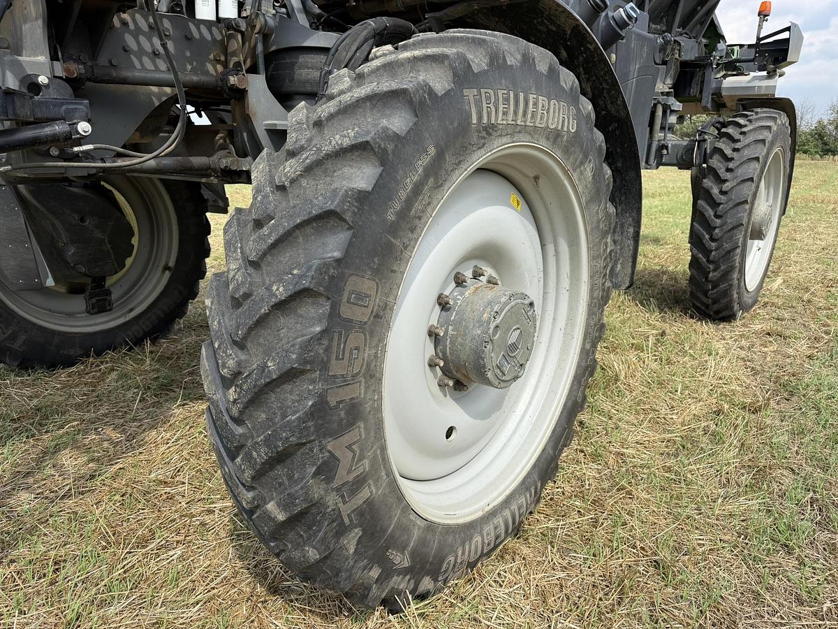 Used Agco 1100C, Amazone Zg-TS 100001 Speader