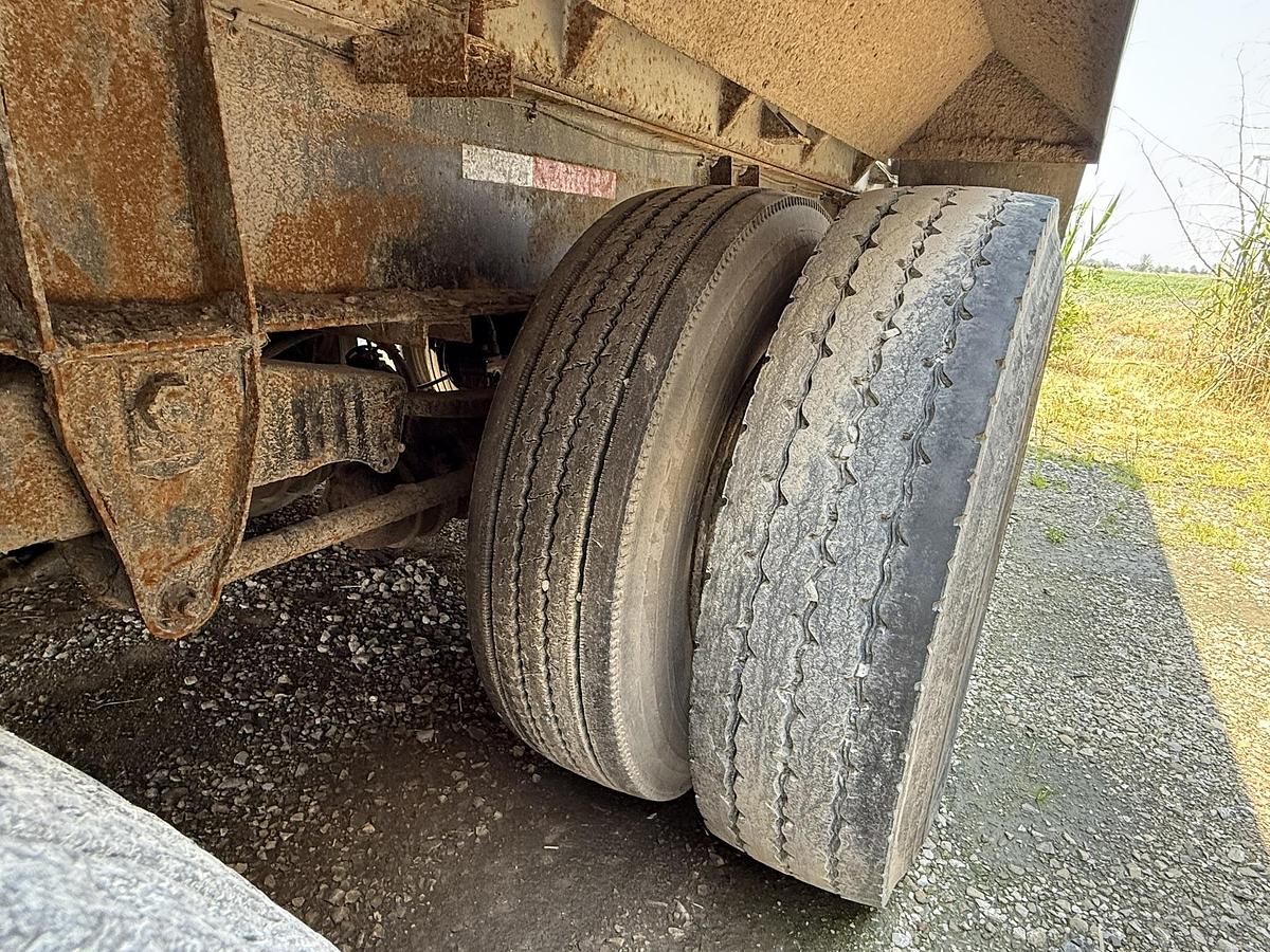 Used Alliston Machinery 40' Live Bottom Produce Trailer