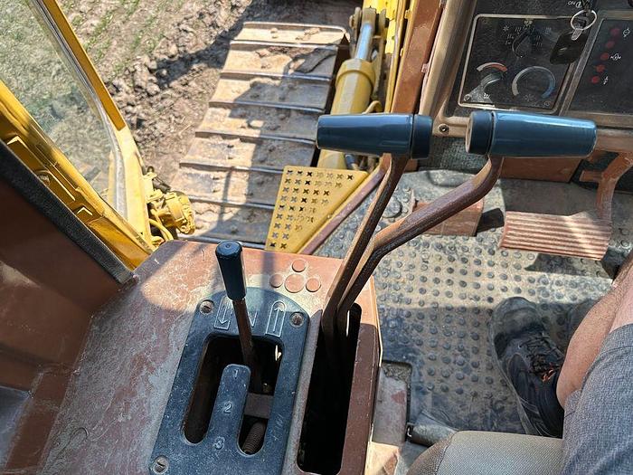 Used Sold  · 1993 Caterpillar d5h high track dozer 6 way blade