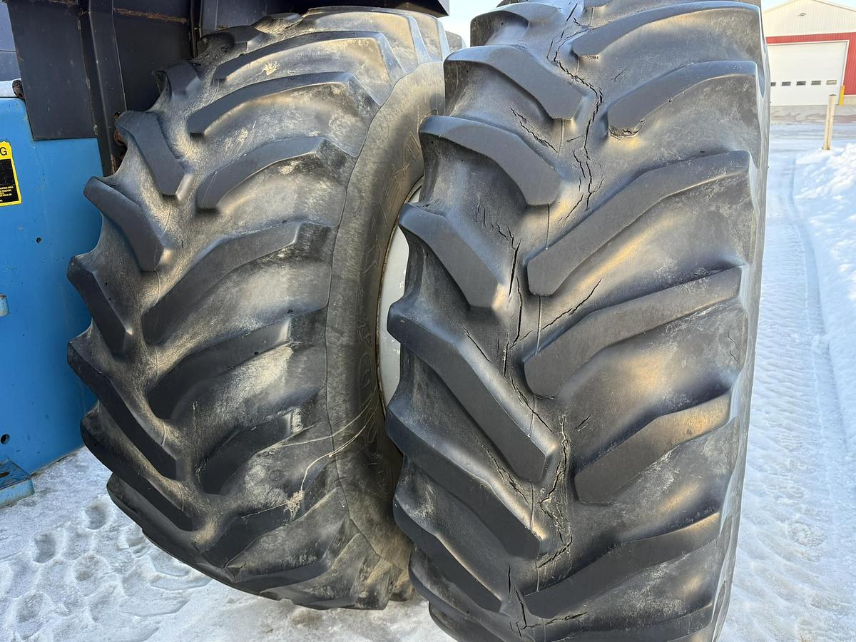 Used 1989 Ford Versatile 946 Articulating 4wd, Cummins, 4 Remotes