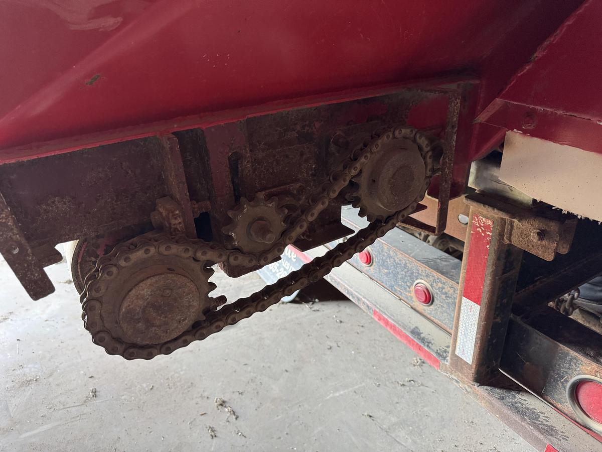 Used 2010 Alliston Machinery 24' Bulk Box With Tandem Axle Undercarriage