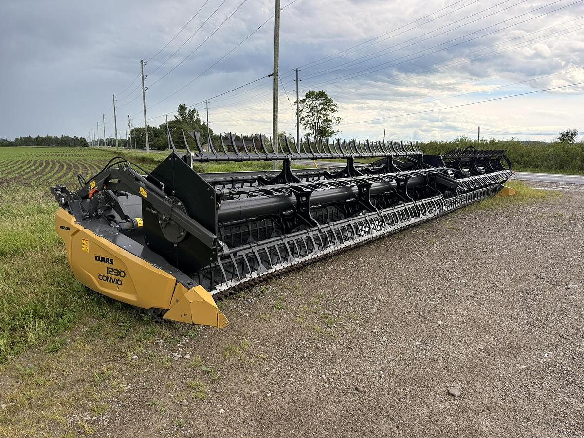 Used 2019 Claas 1230 Convio 40' Flex Darper